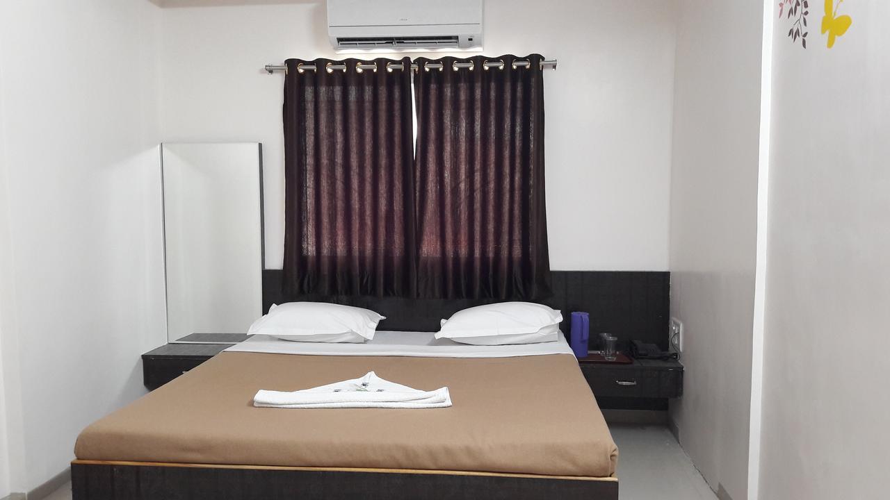 Hotel Aurangabad Regency מראה חיצוני תמונה